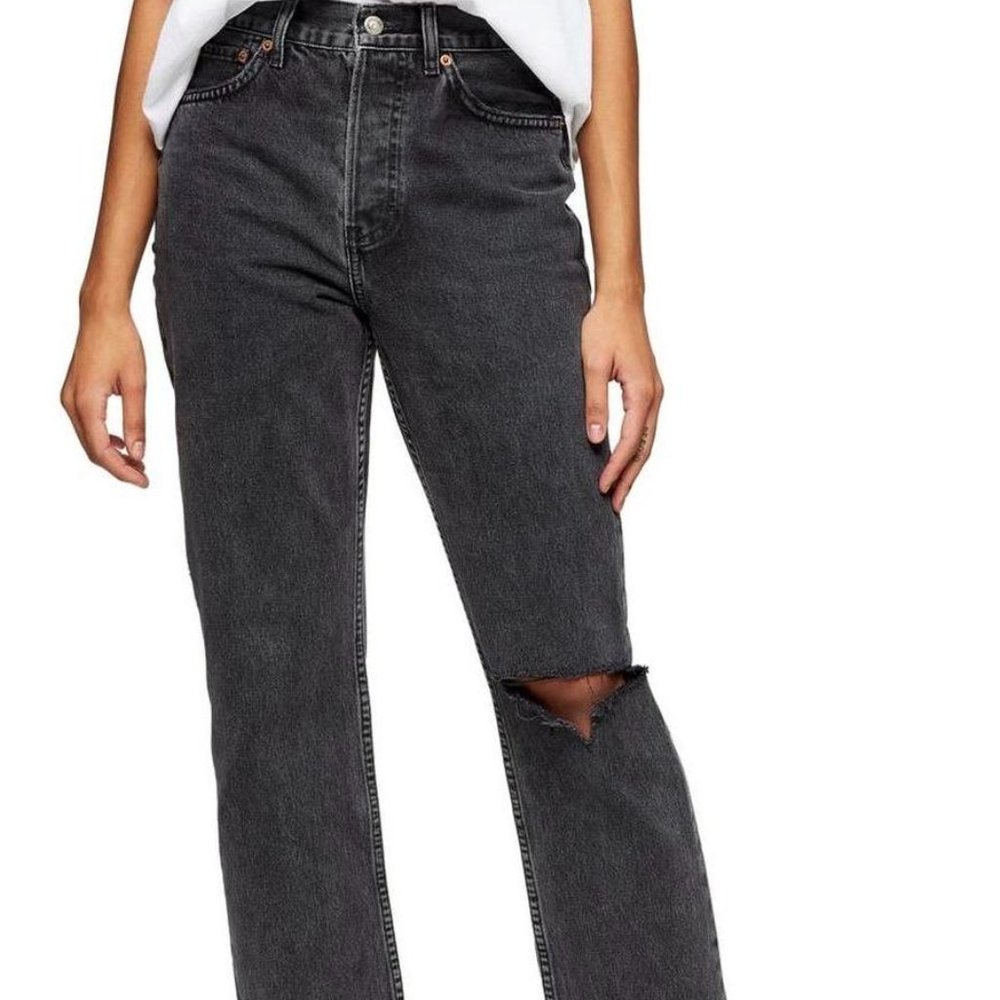 Topshop Dad Jeans in Black